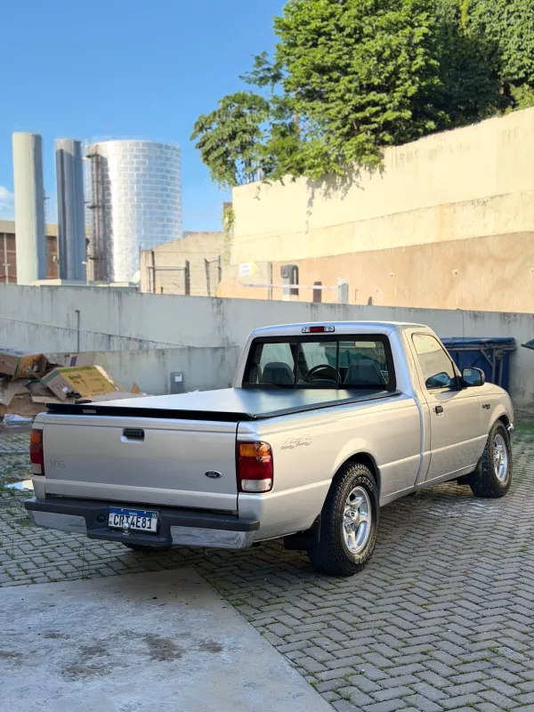 Ranger XLT - Foto #4 do anúncio à venda de Carro clássico