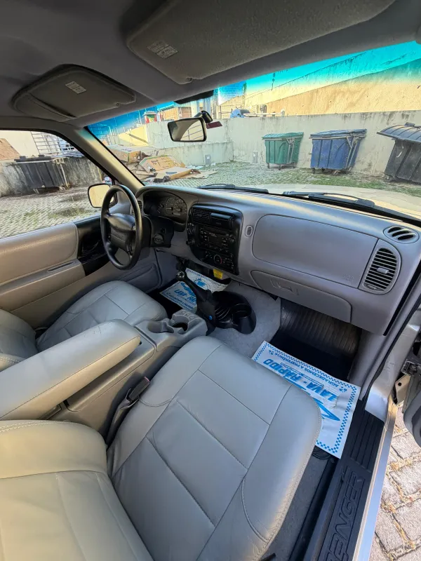 Ranger XLT - Foto #17 do anúncio à venda de Carro clássico