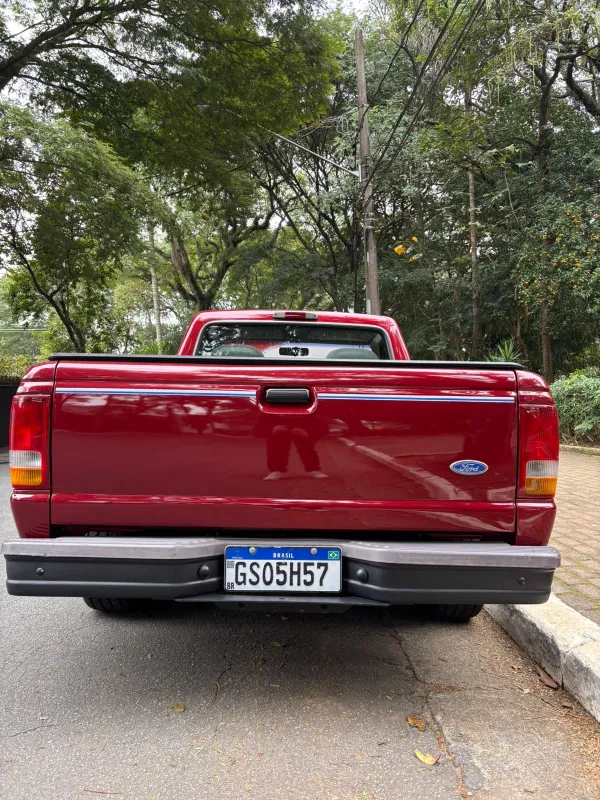Ranger XLT - Foto #7 do anúncio à venda de Carro clássico