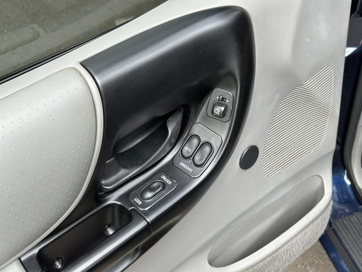 Ranger XLT - Foto #13 do anúncio à venda de Carro clássico