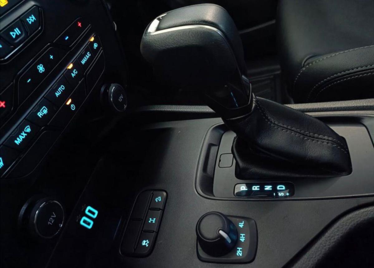Ranger XLT - Foto #17 do anúncio à venda de Carro clássico