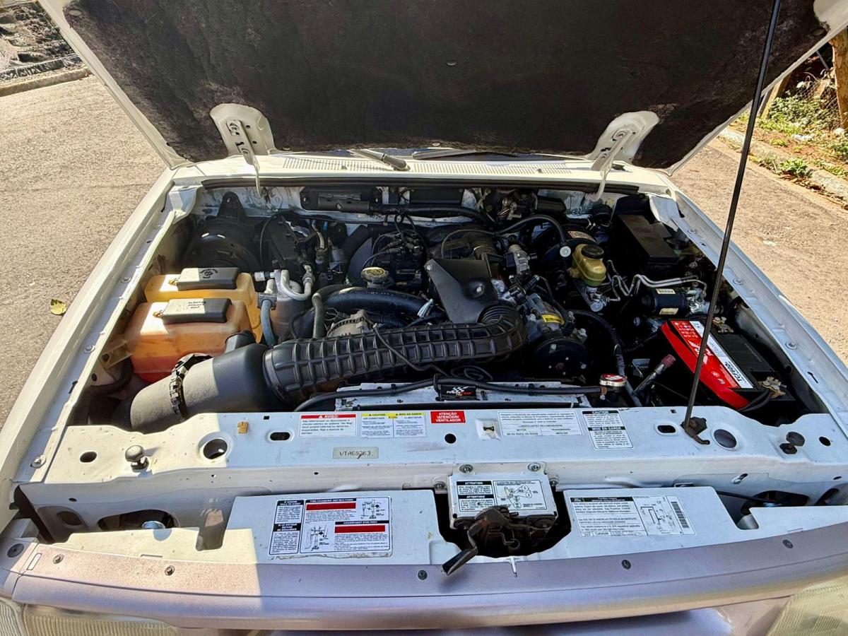 Ranger XL - Foto #2 do anúncio à venda de Carro clássico