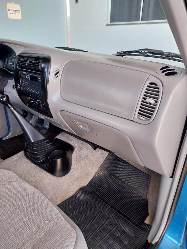 Ranger XL - Foto #10 do anúncio à venda de Carro clássico
