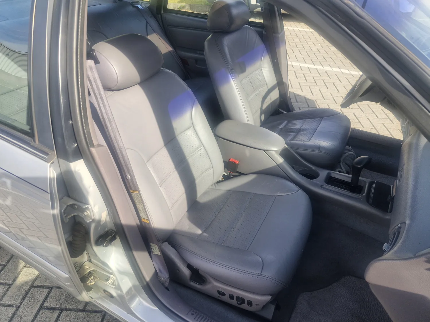 avv-ford-taurus-venda-1f48b04-imagem-011