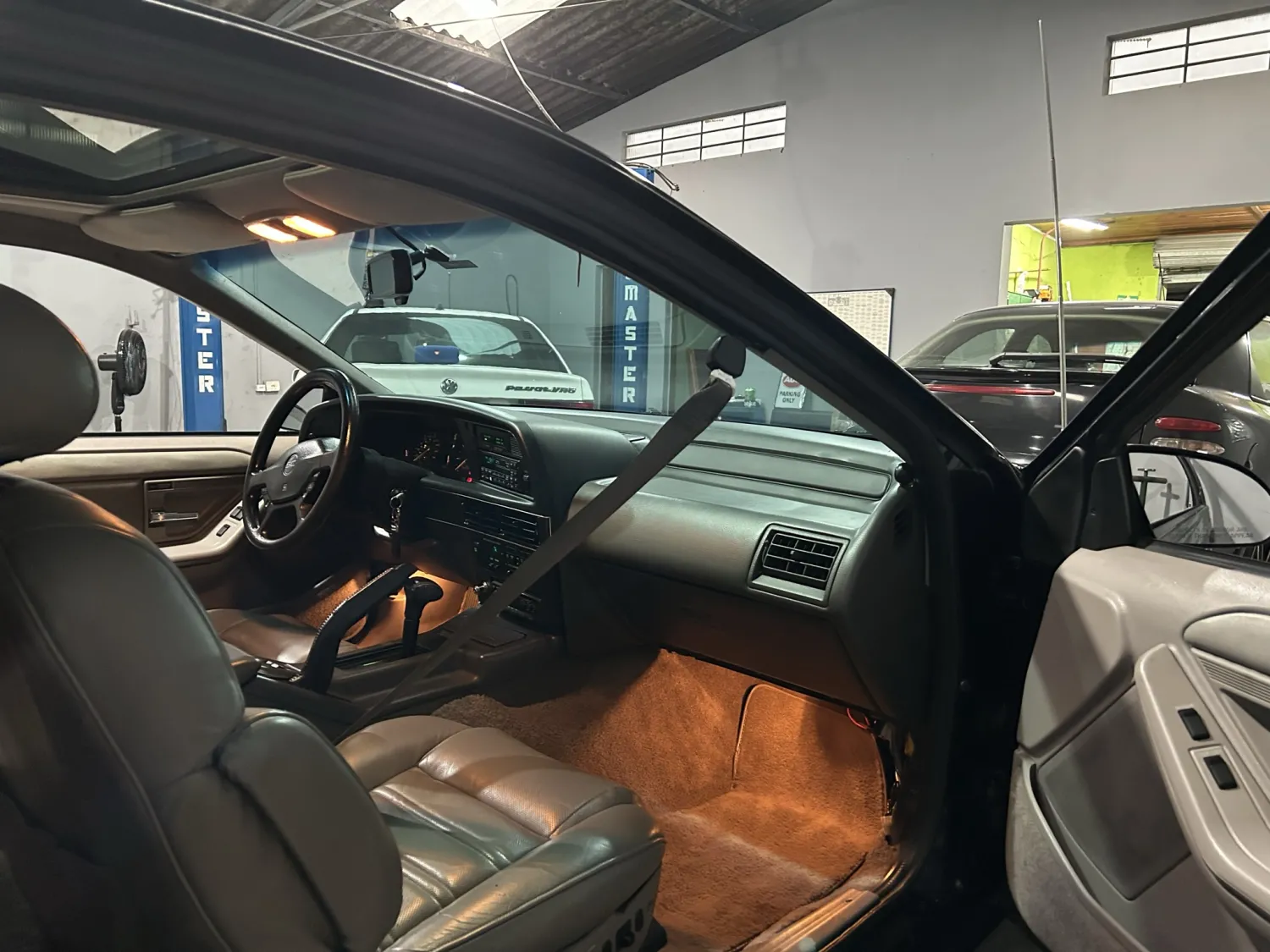 avv-ford-thunderbird-super-coupe-venda-3d1iqkf-imagem-023