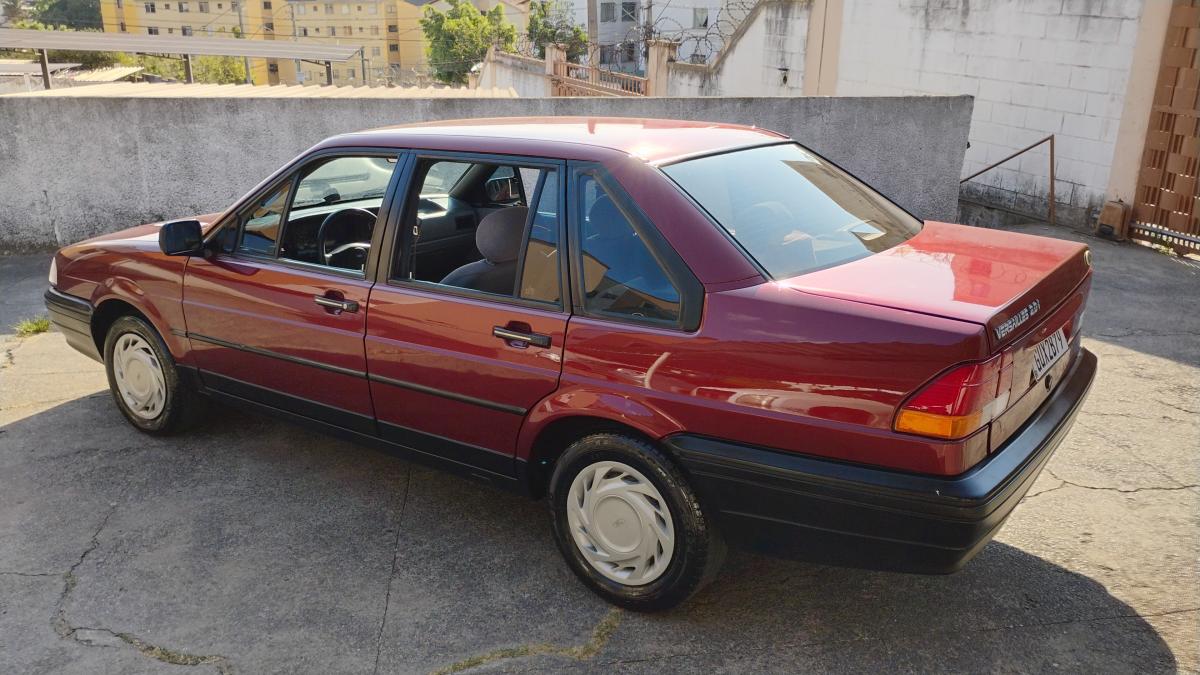 Versailles - Foto #16 do anúncio à venda de Carro clássico