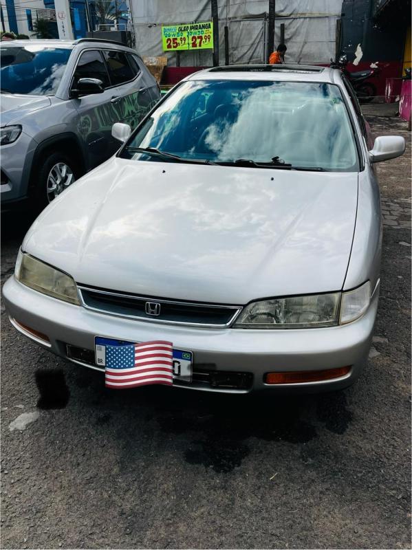 Accord - Foto #2 do anúncio à venda de Carro clássico