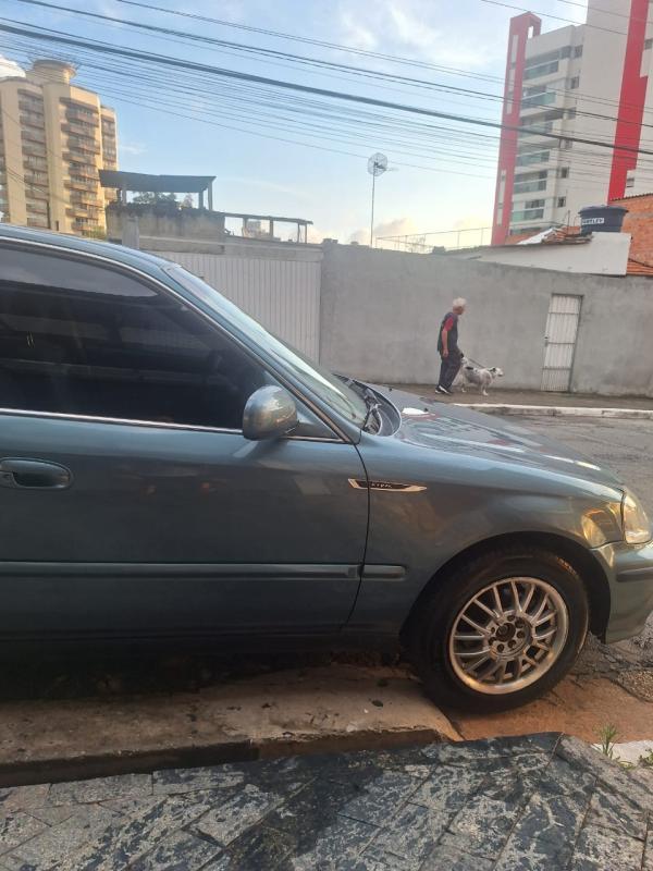 Civic - Foto #22 do anúncio à venda de Carro clássico
