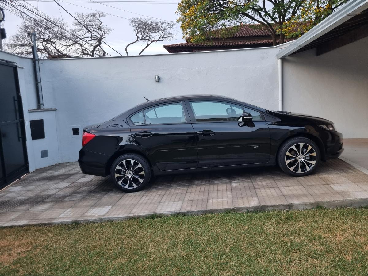 Civic - Foto #12 do anúncio à venda de Carro clássico