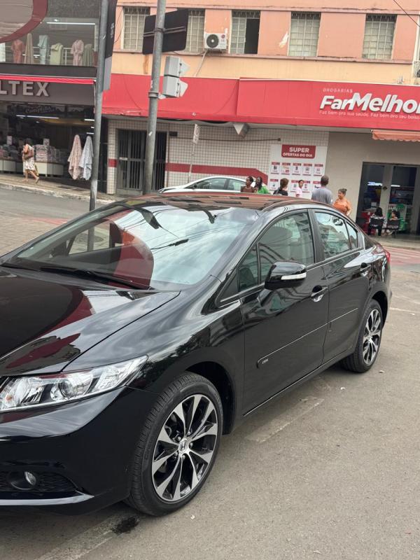 Civic - Foto #17 do anúncio à venda de Carro clássico