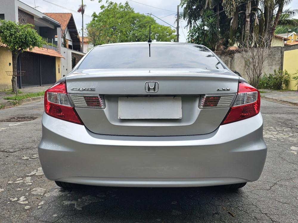 Civic - Foto #9 do anúncio à venda de Carro clássico