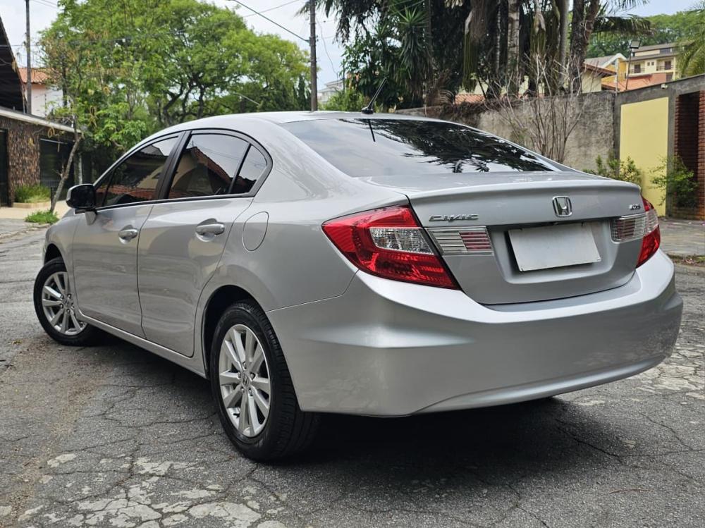 Civic - Foto #23 do anúncio à venda de Carro clássico