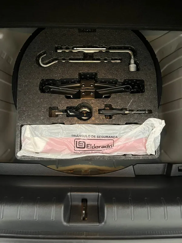 Civic - Foto #4 do anúncio à venda de Carro clássico