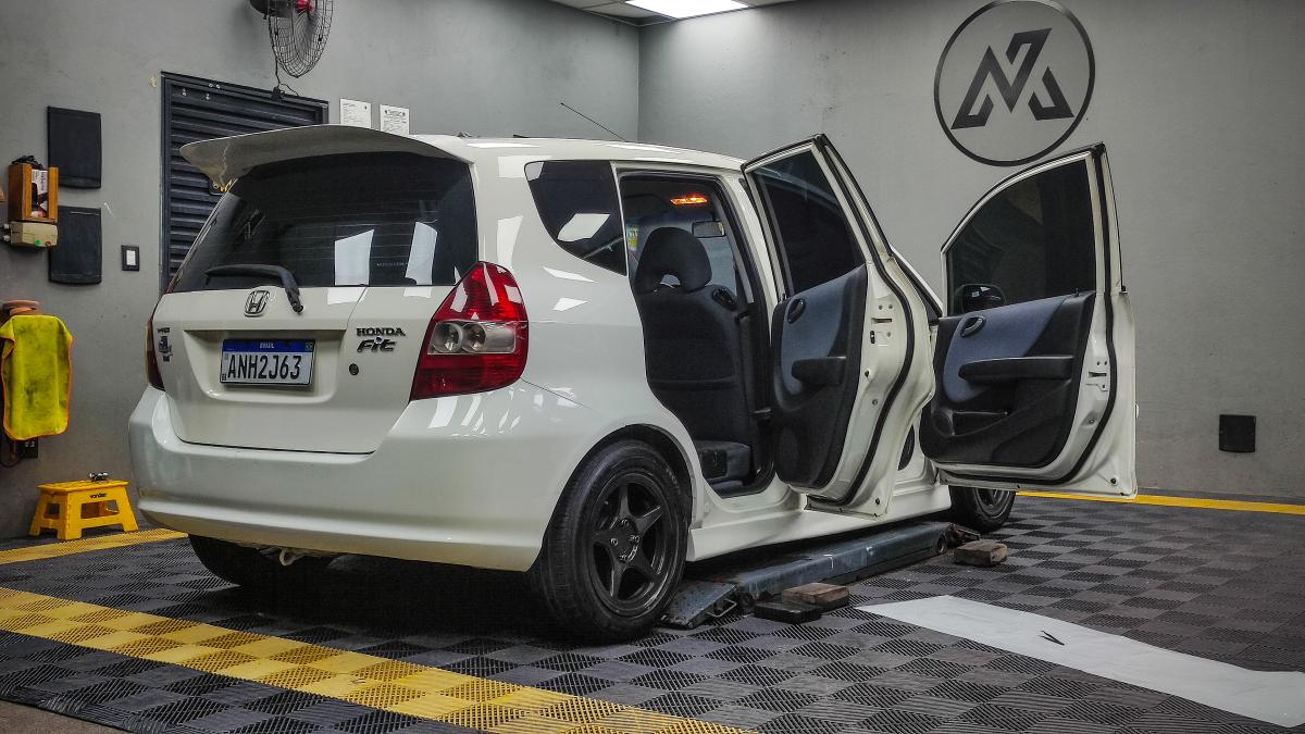 Fit - Foto #11 do anúncio à venda de Carro clássico