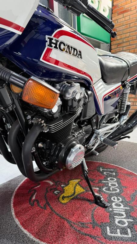 CB 1100 - Foto #12 do anúncio à venda de Carro clássico