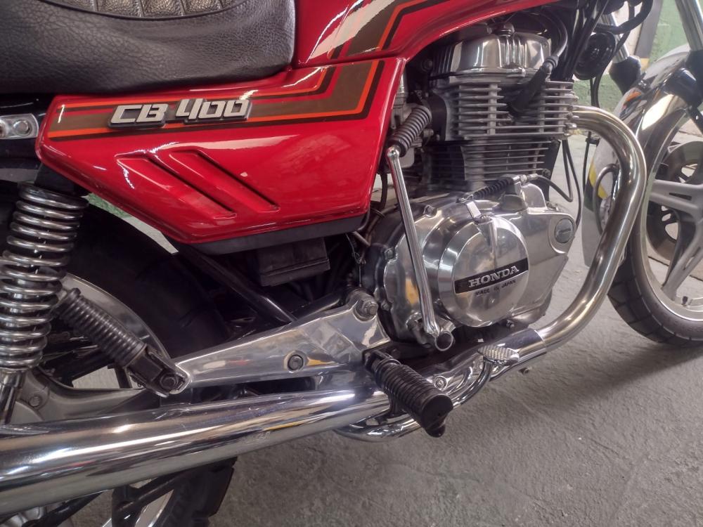 CB 400 - Foto #2 do anúncio à venda de Carro clássico