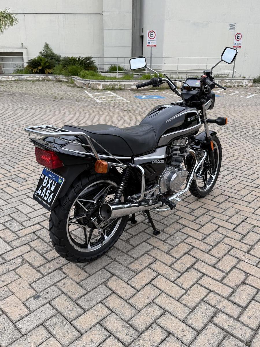 CB 400 - Foto #2 do anúncio à venda de Carro clássico