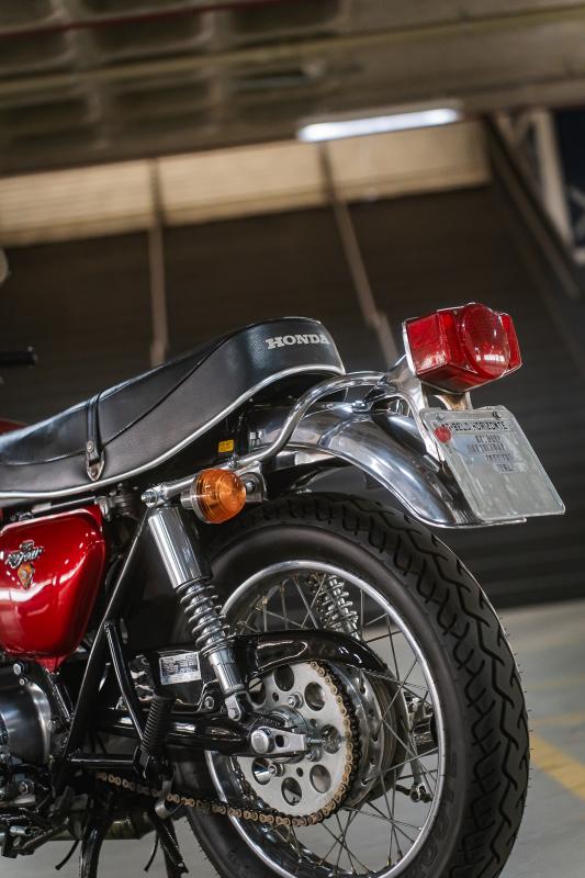 CB 750 - Foto #3 do anúncio à venda de Carro clássico