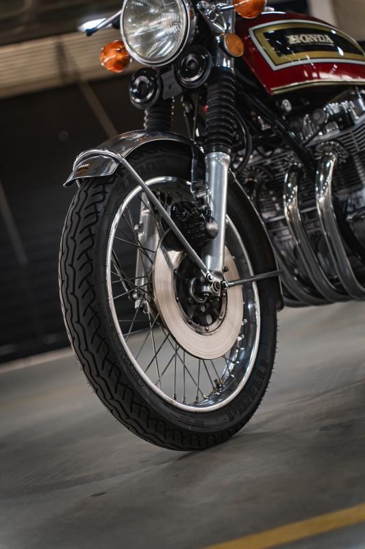 CB 750 - Foto #5 do anúncio à venda de Carro clássico