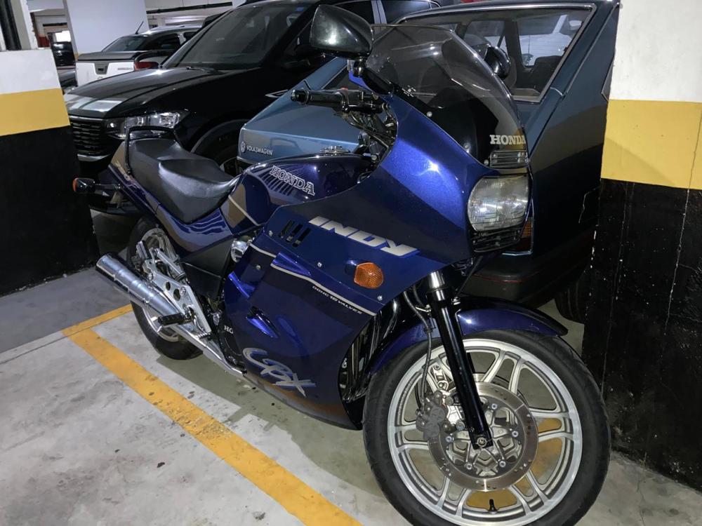 CBX 750 Four - Foto #8 do anúncio à venda de Carro clássico