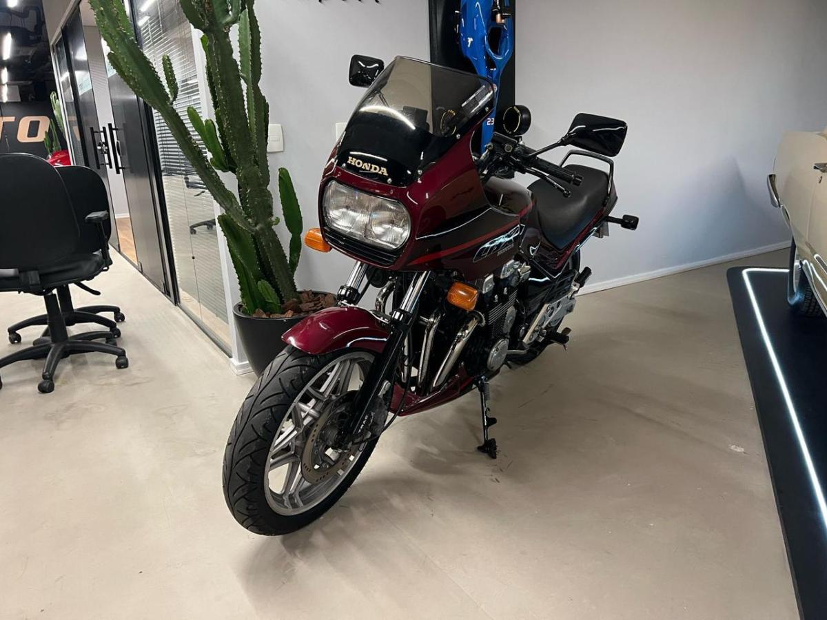 CBX 750 Four - Foto #7 do anúncio à venda de Carro clássico