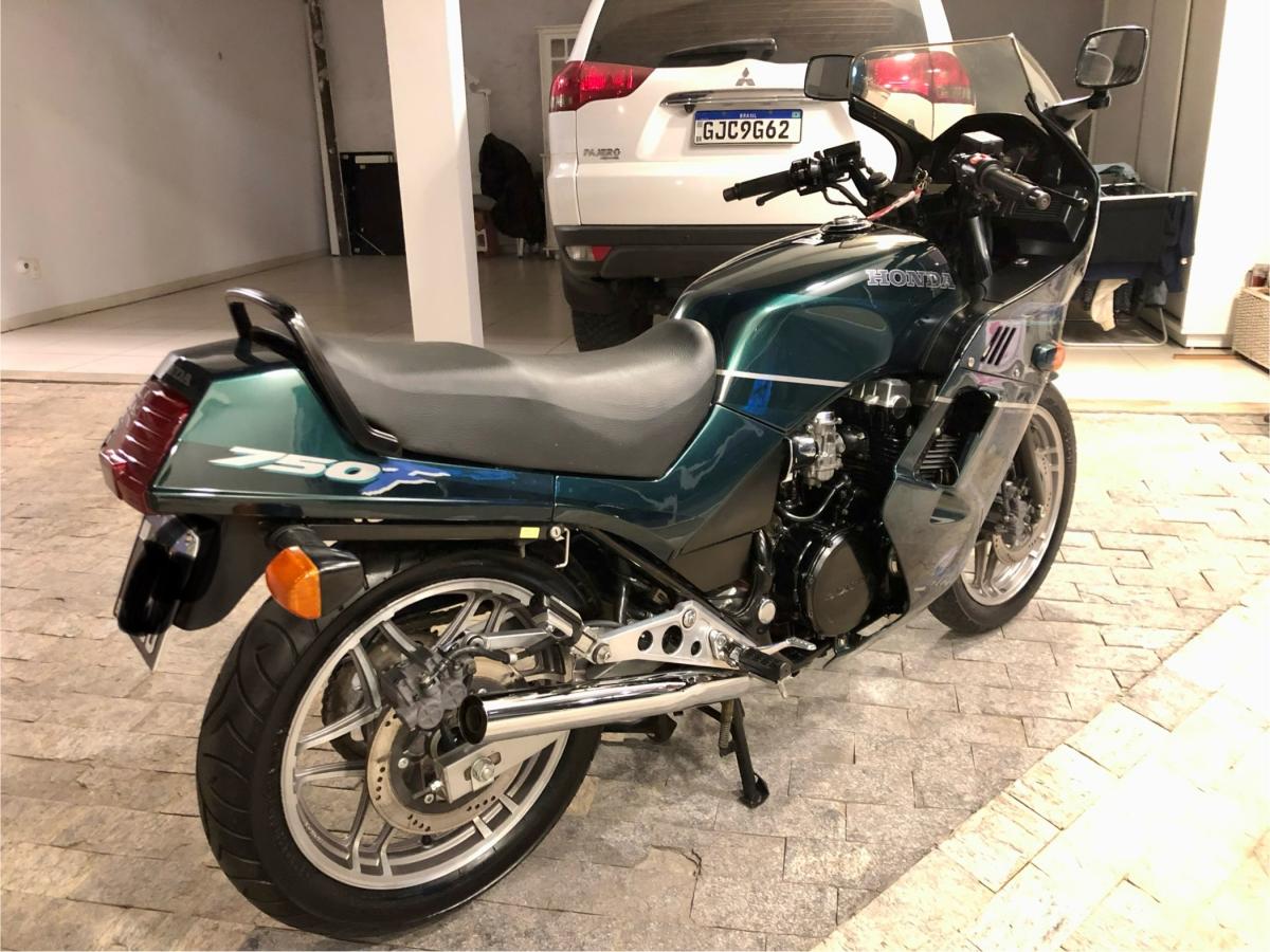 CBX - Foto #15 do anúncio à venda de Carro clássico