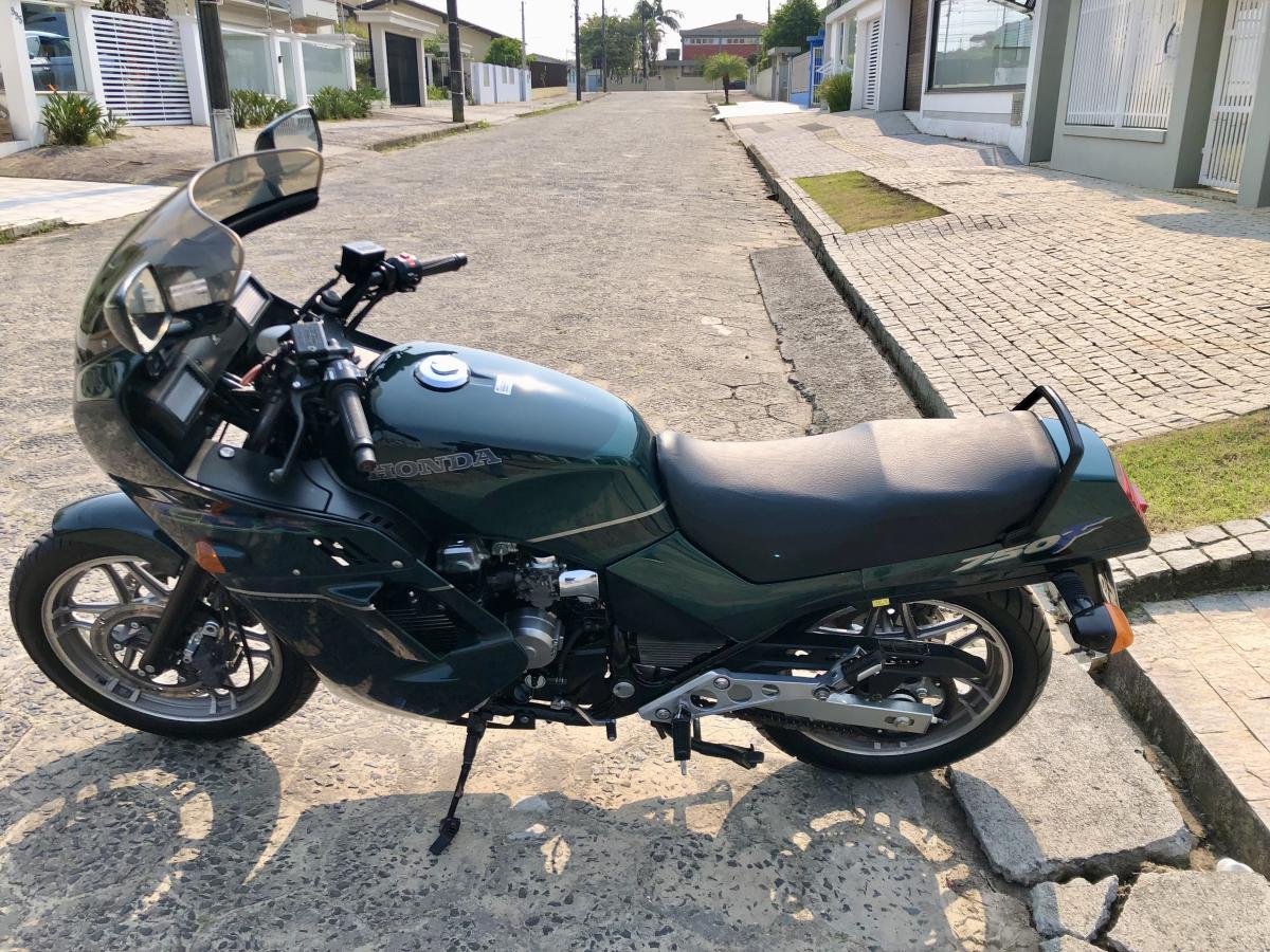 CBX - Foto #16 do anúncio à venda de Carro clássico