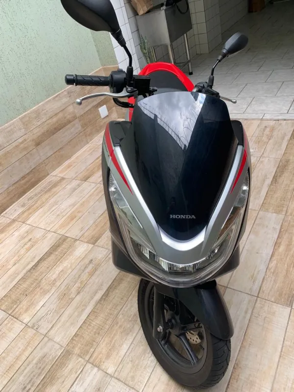 PCX - Foto #9 do anúncio à venda de Carro clássico