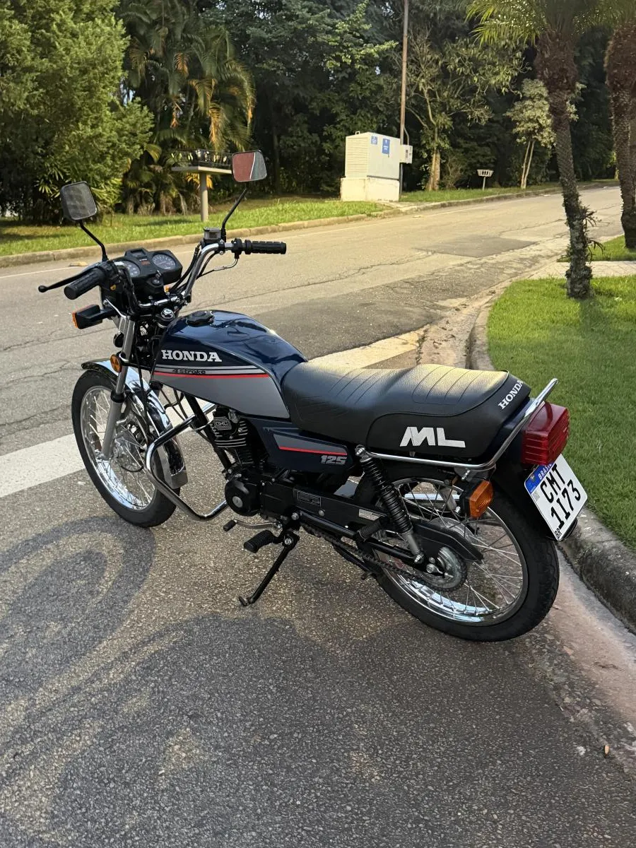 CG ML - Foto #2 do anúncio à venda de Carro clássico