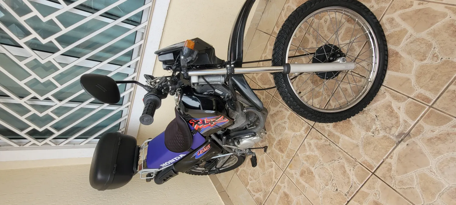 XLR - Foto #4 do anúncio à venda de Carro clássico