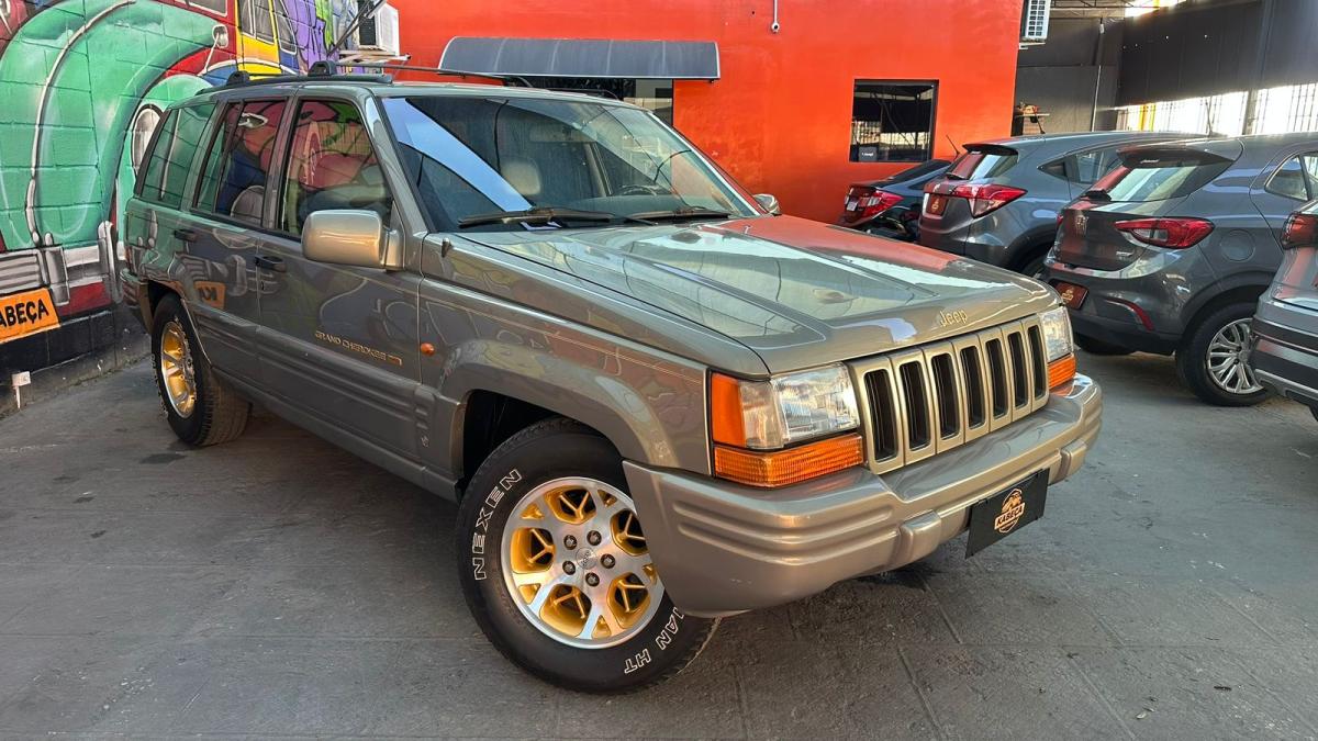 Grand Cherokee - Foto #4 do anúncio à venda de Carro clássico
