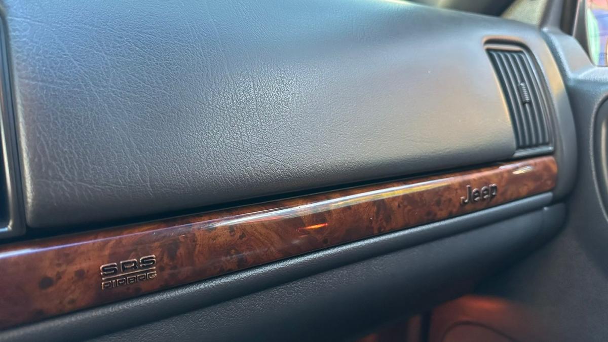 Grand Cherokee - Foto #12 do anúncio à venda de Carro clássico