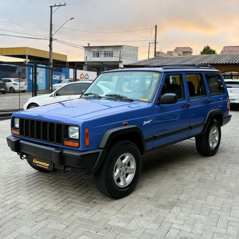 Cherokee - Foto #8 do anúncio à venda de Carro clássico