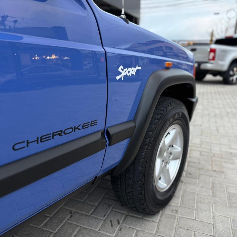 Cherokee - Foto #15 do anúncio à venda de Carro clássico