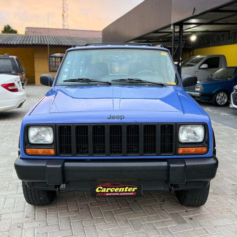 Cherokee - Foto #17 do anúncio à venda de Carro clássico