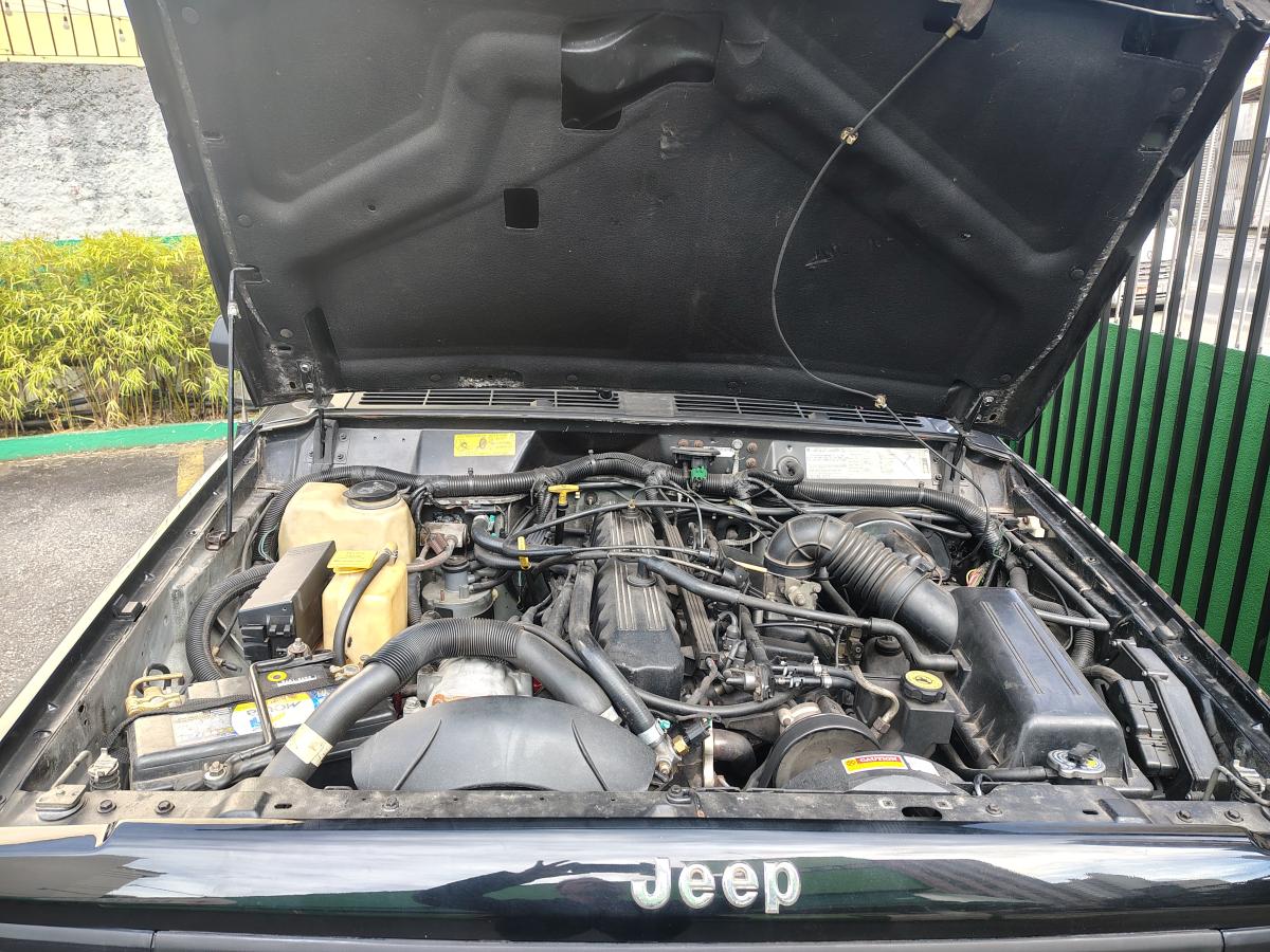 avv-jeep-cherokee-sport-venda-ziukd64-imagem-009