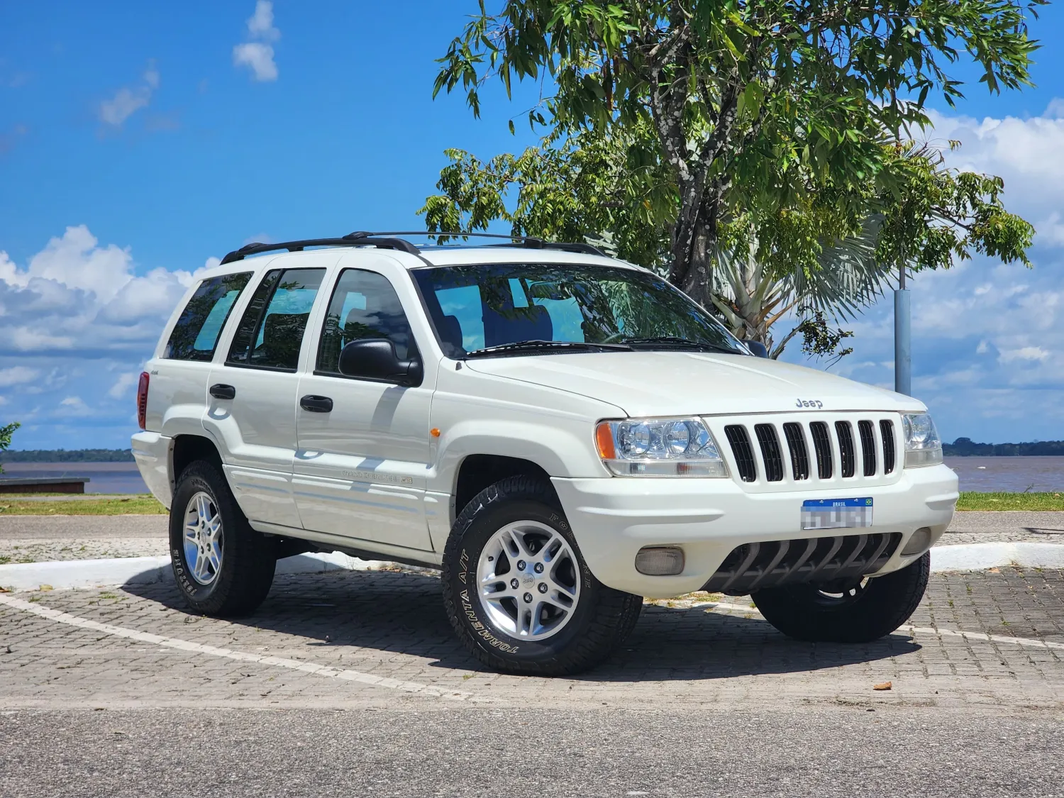 Cherokee - Foto #4 do anúncio à venda de Carro clássico