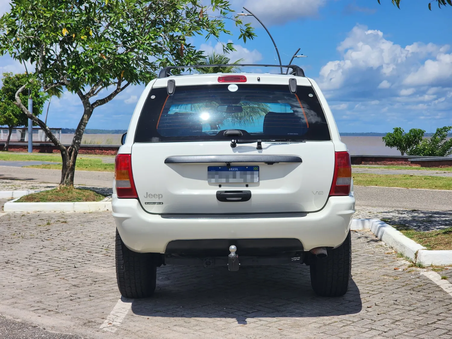 Cherokee - Foto #6 do anúncio à venda de Carro clássico