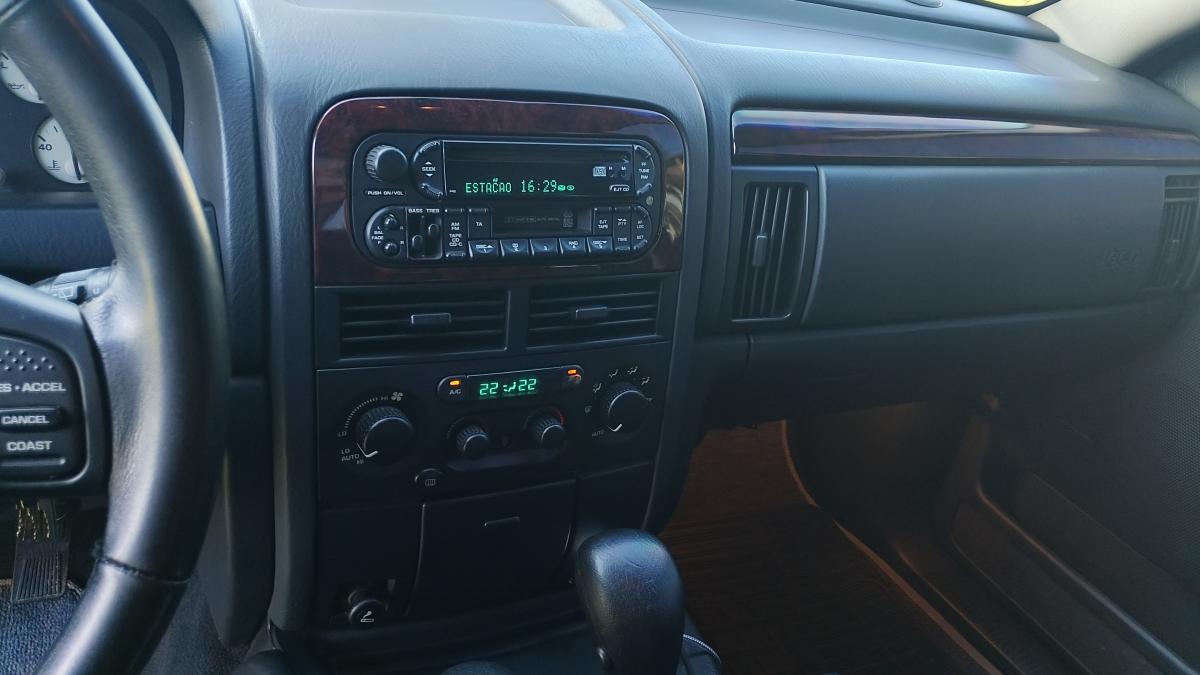 Grand Cherokee - Foto #11 do anúncio à venda de Carro clássico