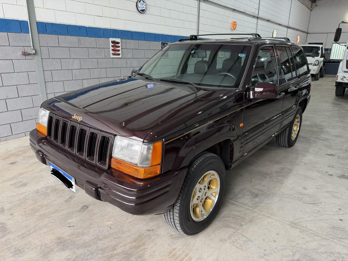 Grand Cherokee - Foto #3 do anúncio à venda de Carro clássico