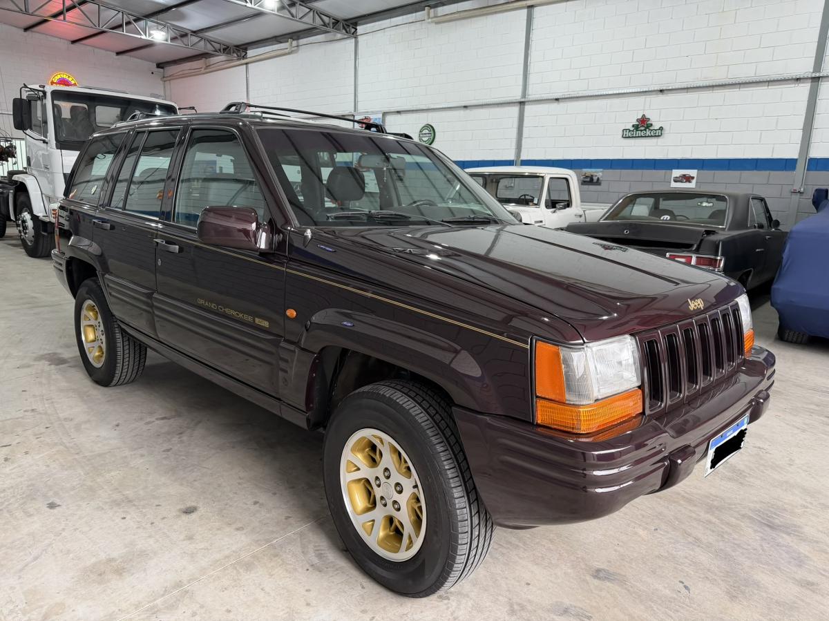 Grand Cherokee - Foto #14 do anúncio à venda de Carro clássico