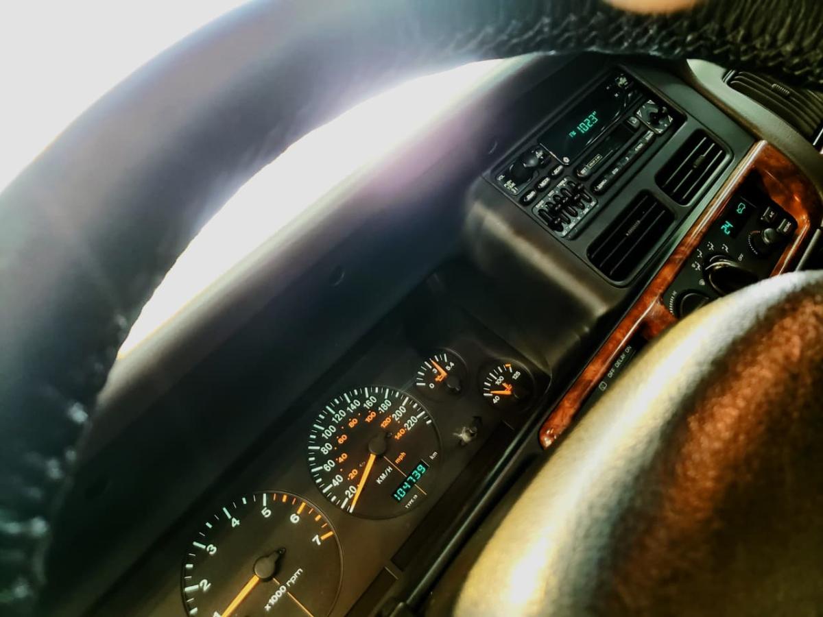 Grand Cherokee - Foto #3 do anúncio à venda de Carro clássico