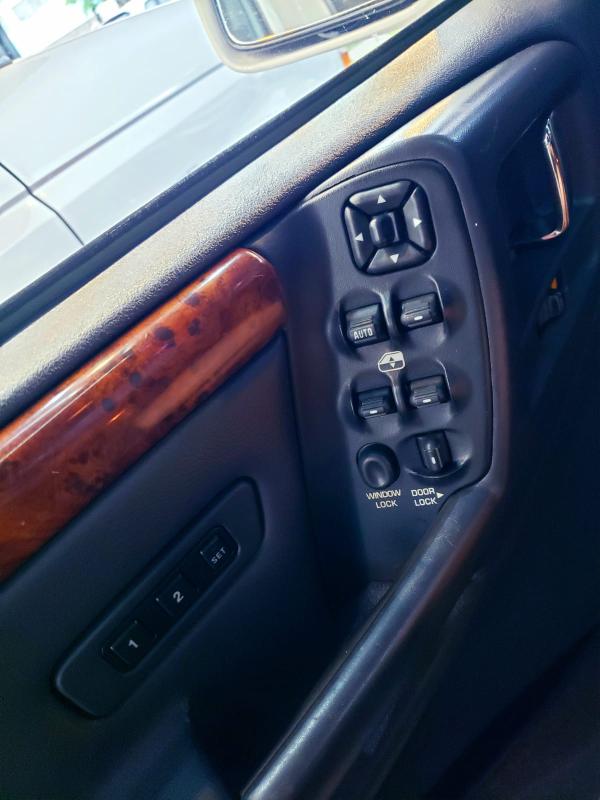Grand Cherokee - Foto #13 do anúncio à venda de Carro clássico
