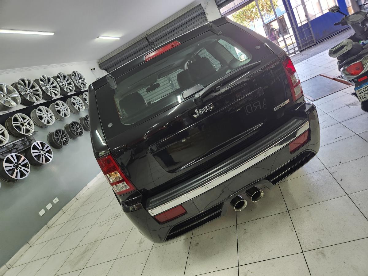 Grand Cherokee - Foto #3 do anúncio à venda de Carro clássico