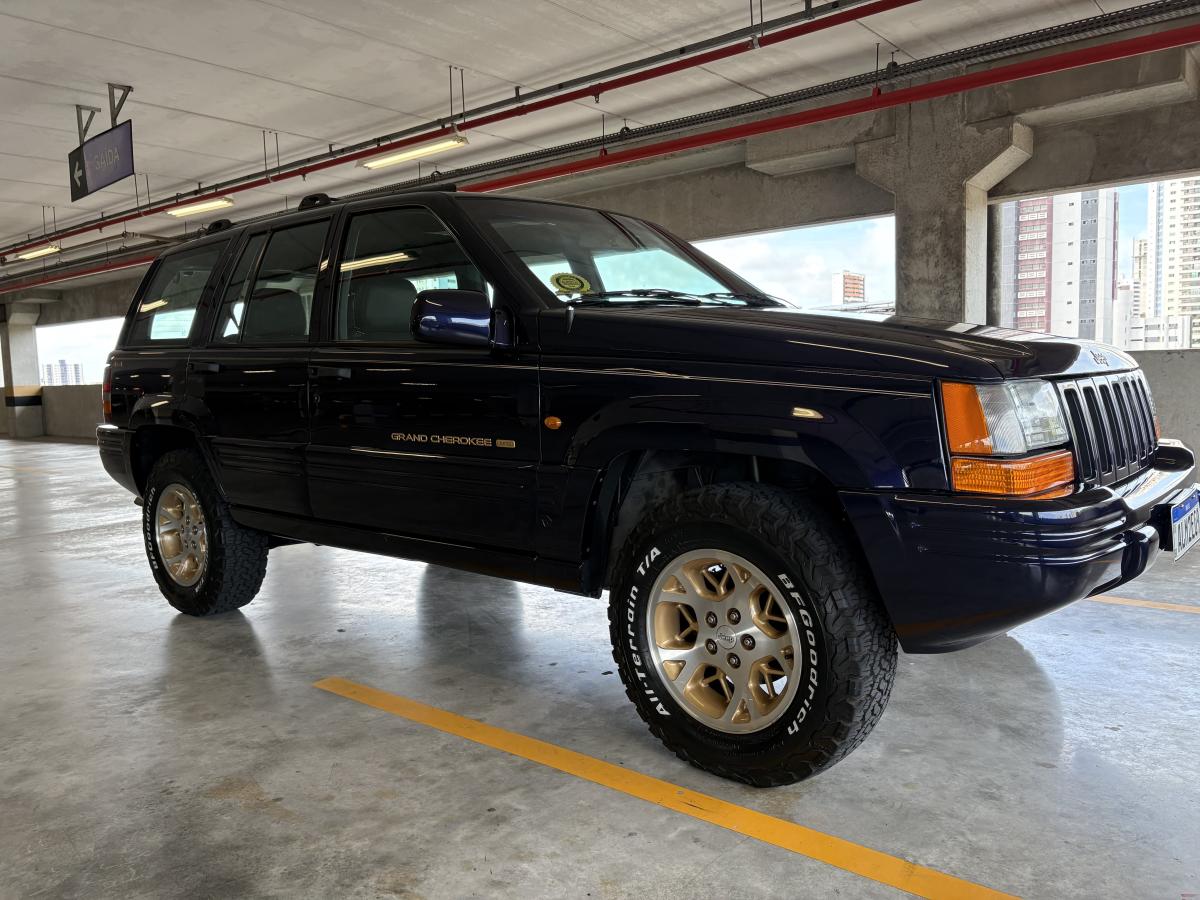Grand Cherokee - Foto #6 do anúncio à venda de Carro clássico