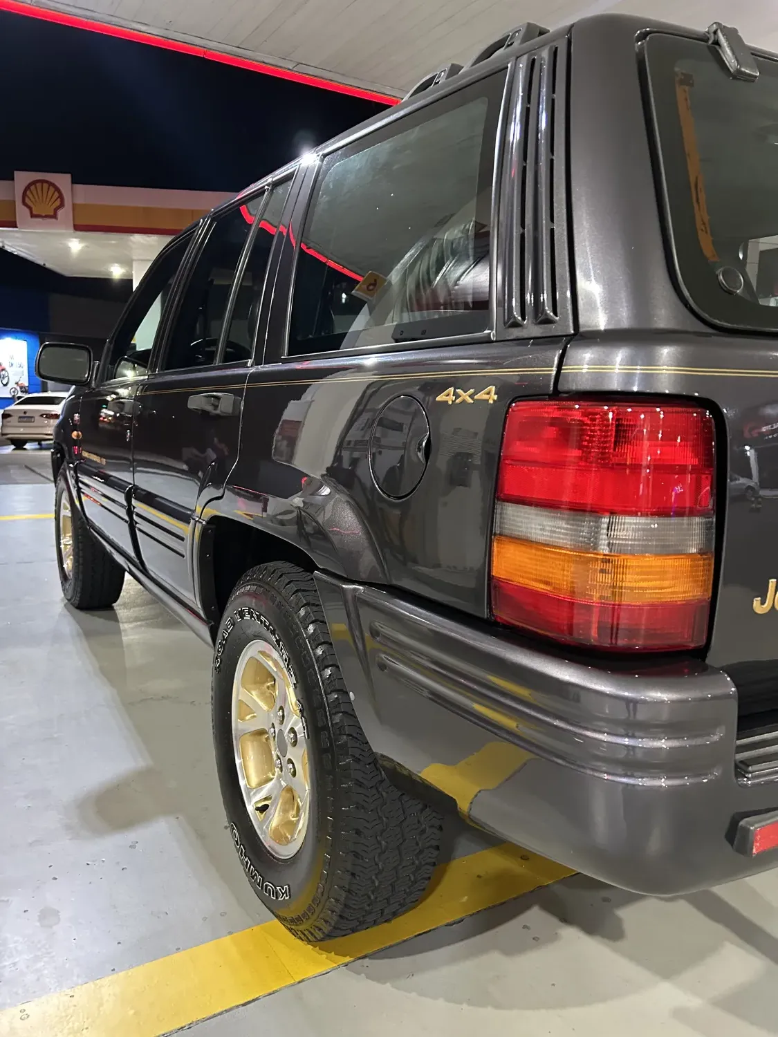 Grand Cherokee - Foto #6 do anúncio à venda de Carro clássico