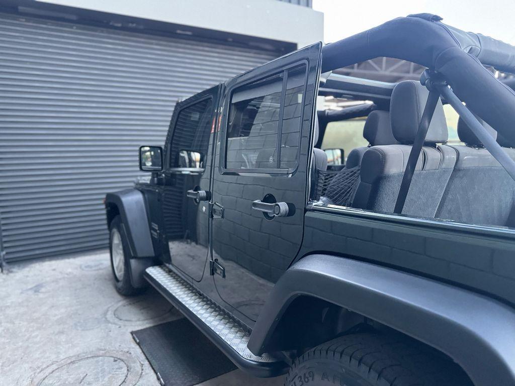 Wrangler - Foto #3 do anúncio à venda de Carro clássico