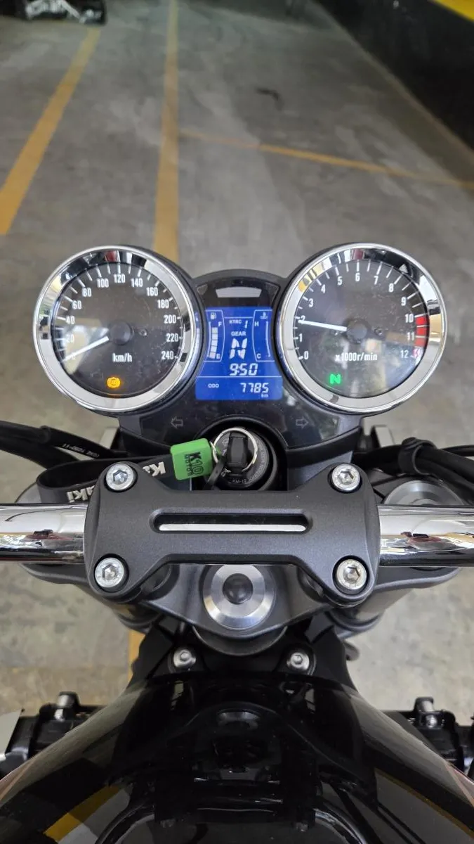 Z900 - Foto #12 do anúncio à venda de Carro clássico