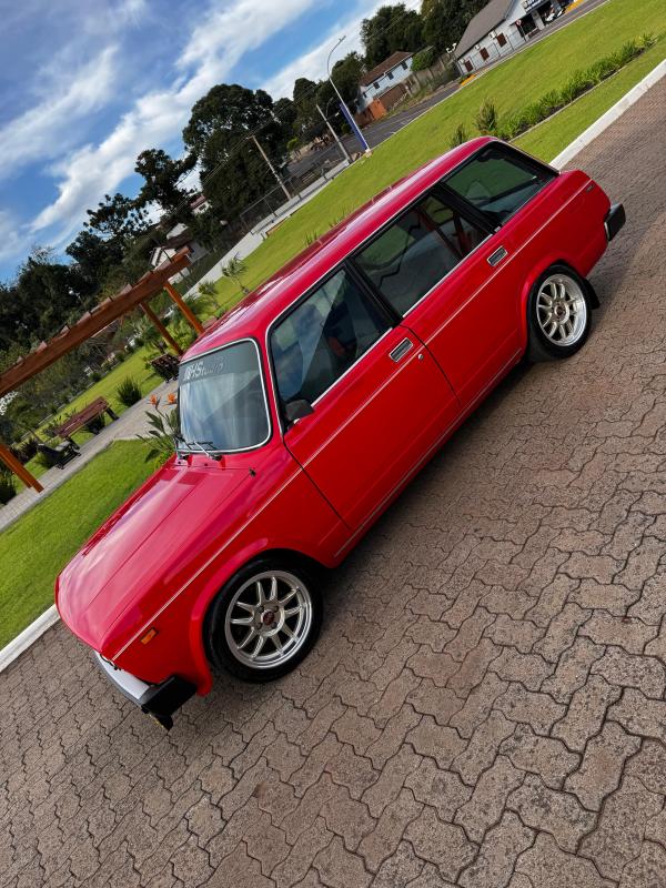 Laika - Foto #18 do anúncio à venda de Carro clássico