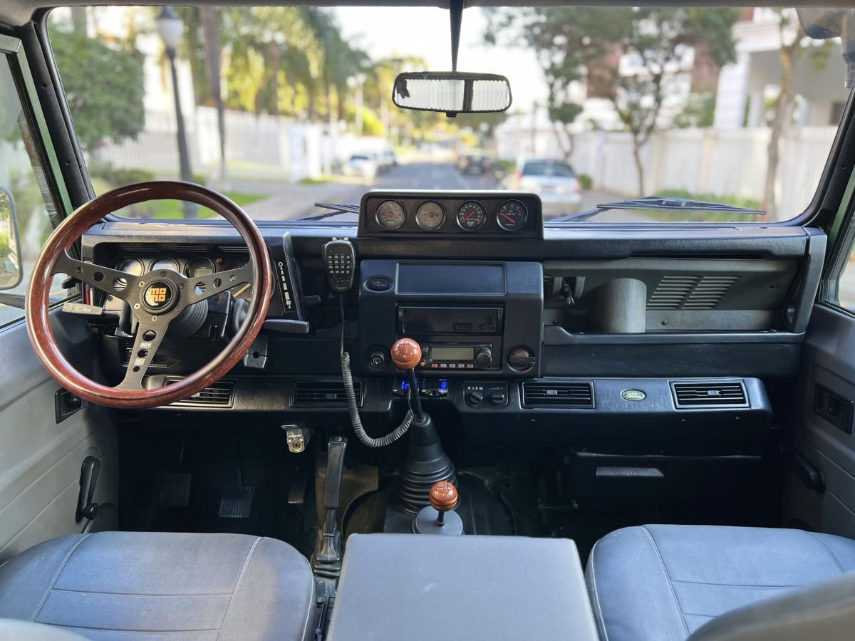Defender - Foto #9 do anúncio à venda de Carro clássico